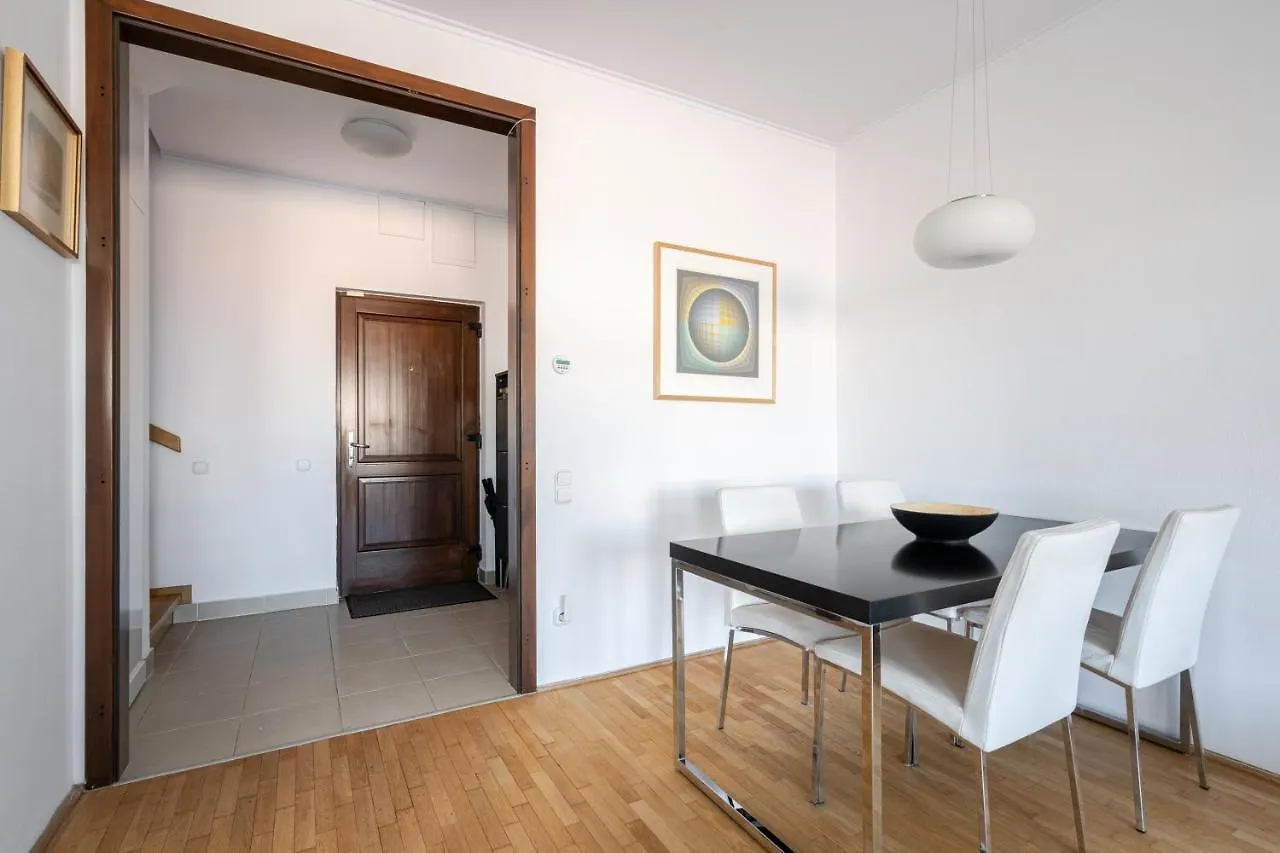 Panoramic Penthouse With Rooftop Terrace & Parking For 2 Cars Budapest Ungheria